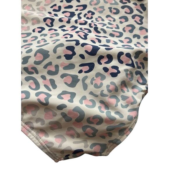 Ruffle Butts Leopard One-Piece Swimsuit –‎ Size 7 – Made in Indonesia - Picture 3 of 4